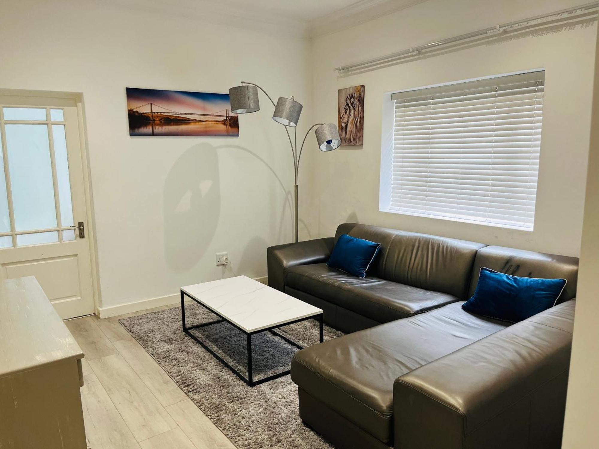 Heart Of Obz Homestay Cape Town
