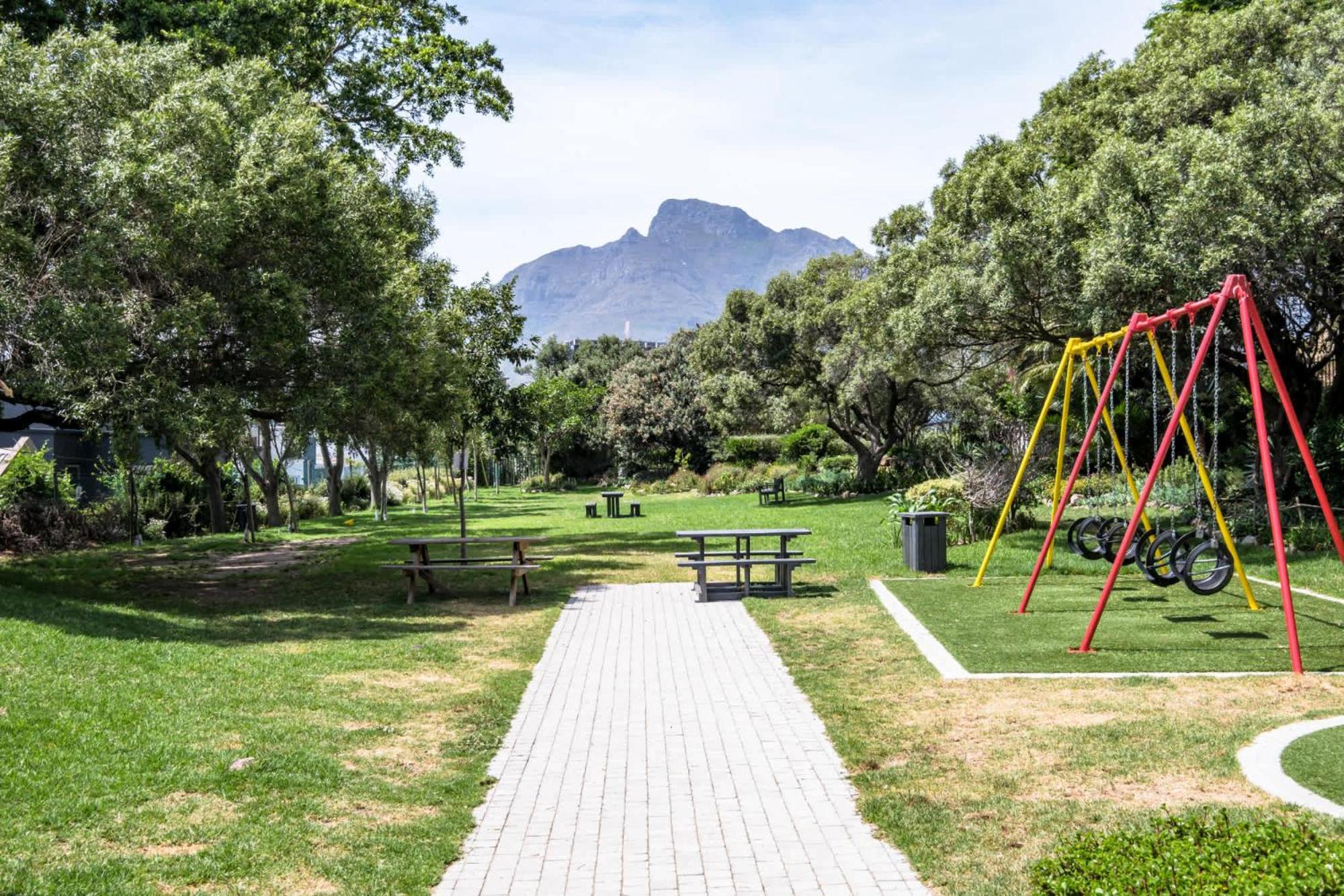 Apartment 209 De Waterkant Piazza Cape Town