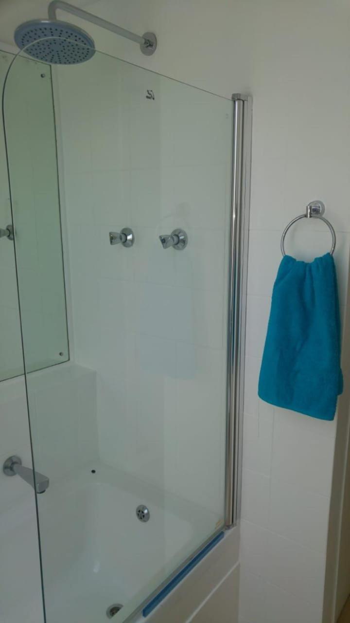 Beachfront Apartment, Dolphin - Blouberg * Cape Town