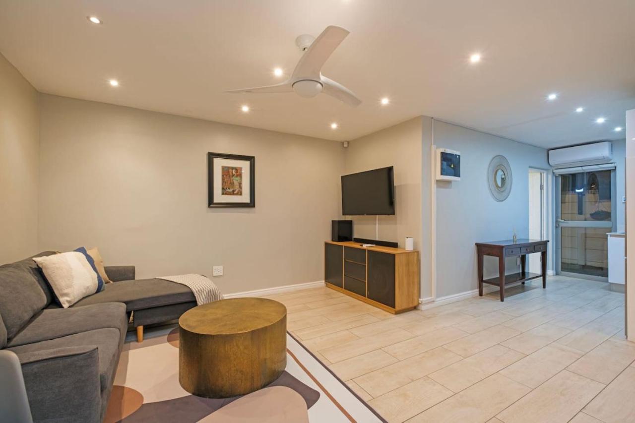 Hot Tub Heated Pool Fully Serviced Inverter Villa Cape Town