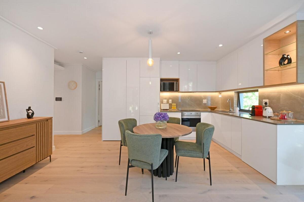 Apartment Luxury Newlands - Streamside Tranquility Cape Town