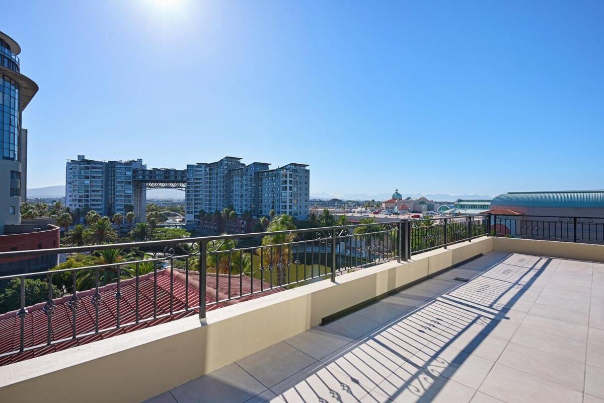 Apartment 8 Sleeper Luxury Duplex Penthouse Cape Town