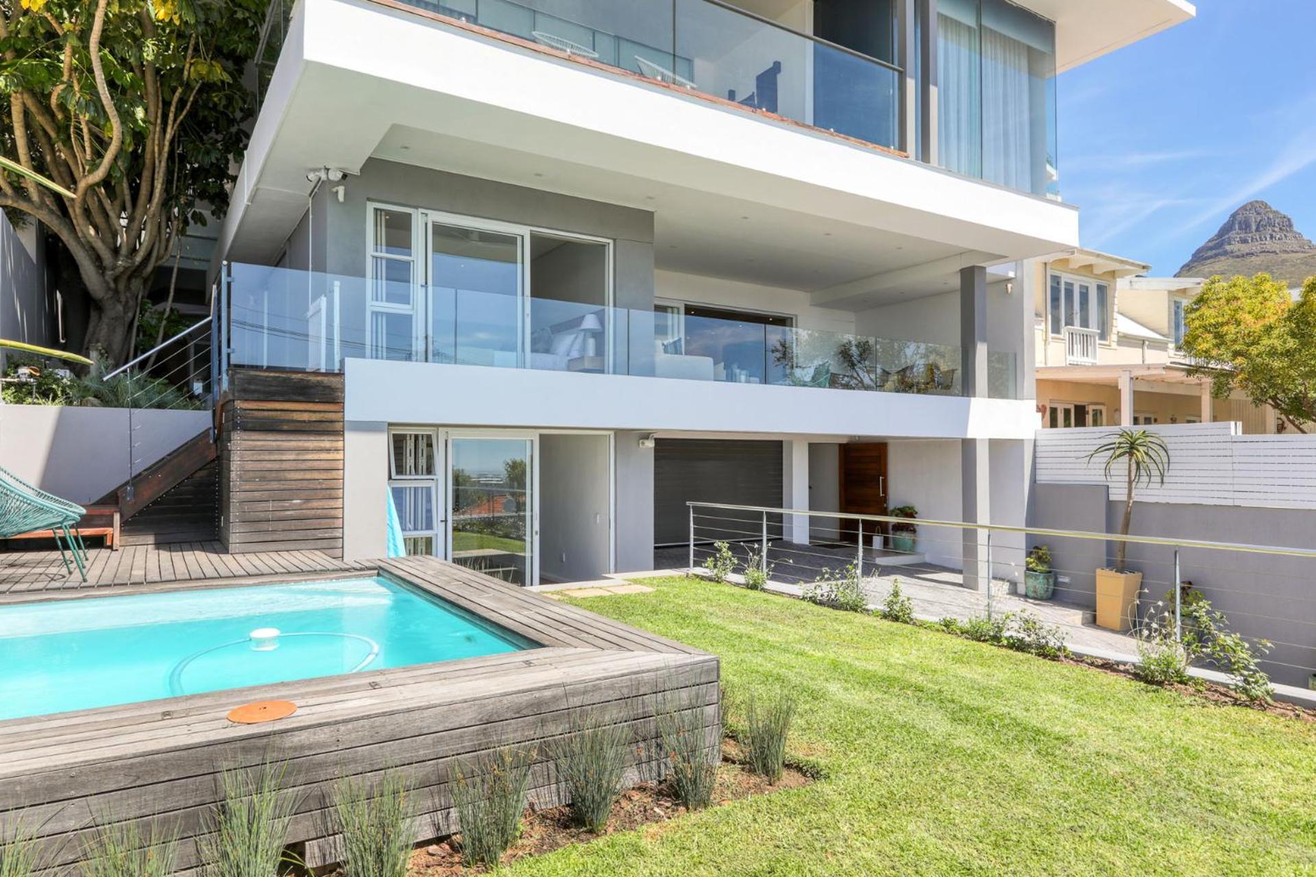 Seapoint Seaview Elegant Cape Town