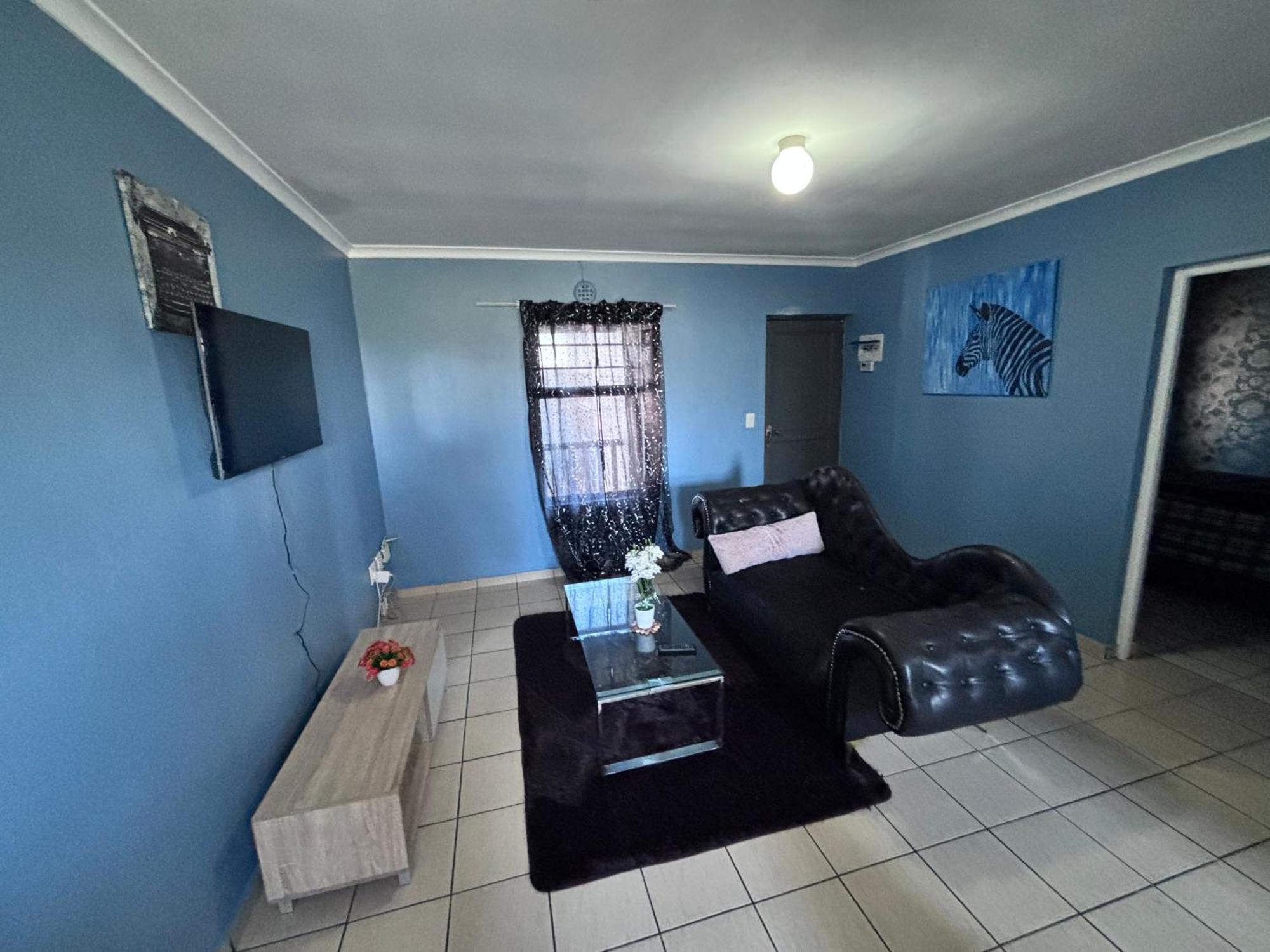 Apartment Brown Cape Town