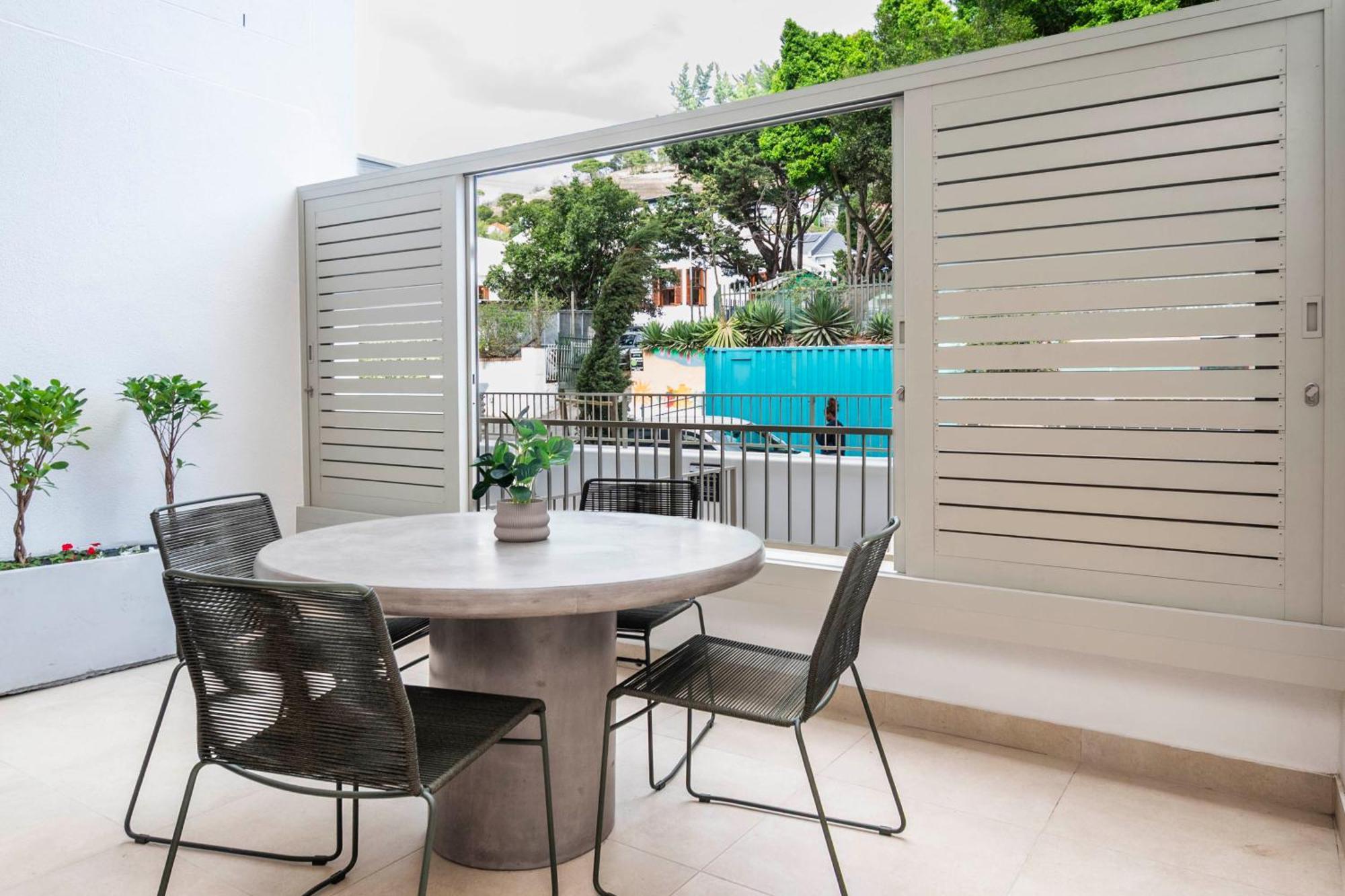 Apartment Luxury At The Braemar, Point Cape Town