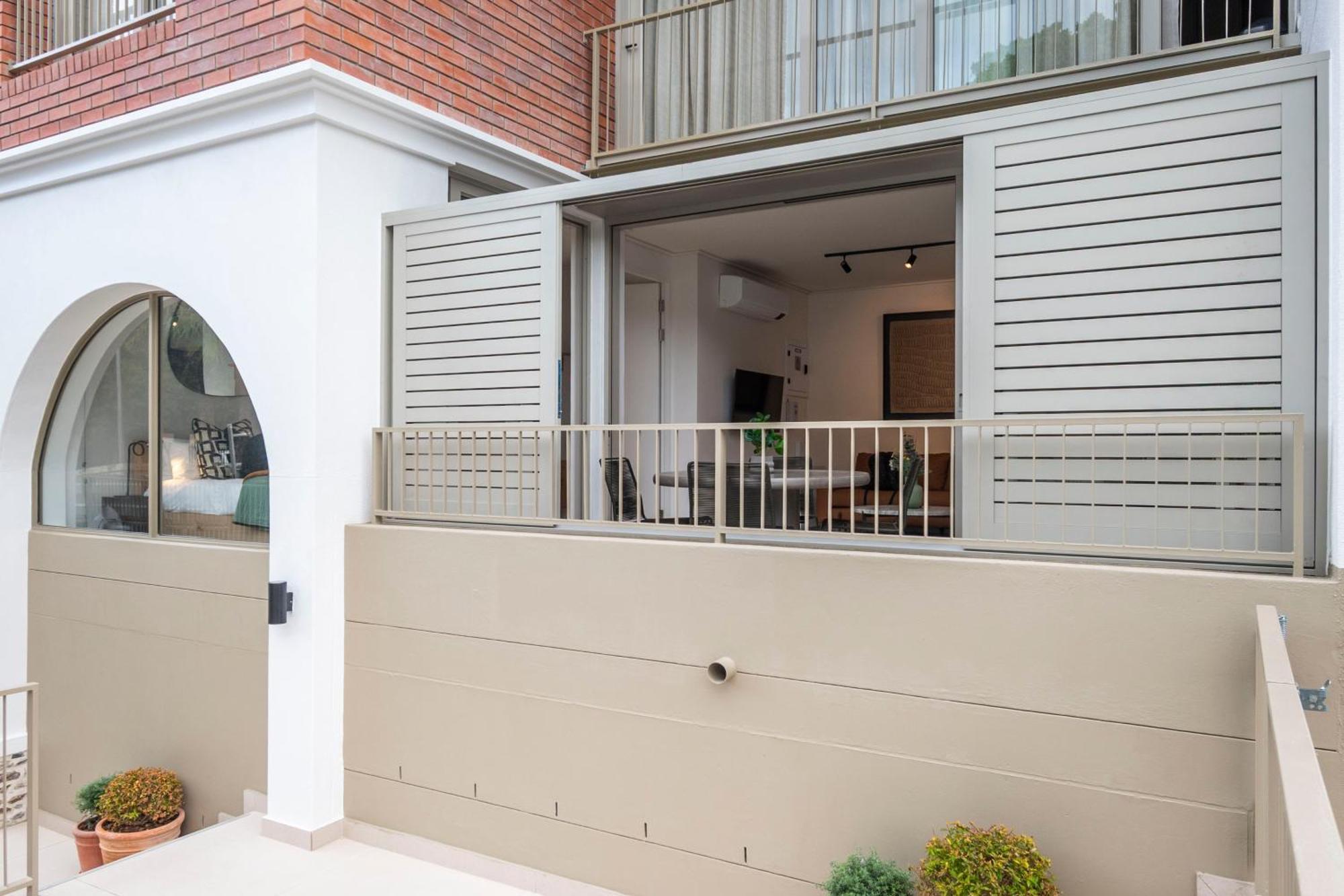 Luxury At The Braemar, Point