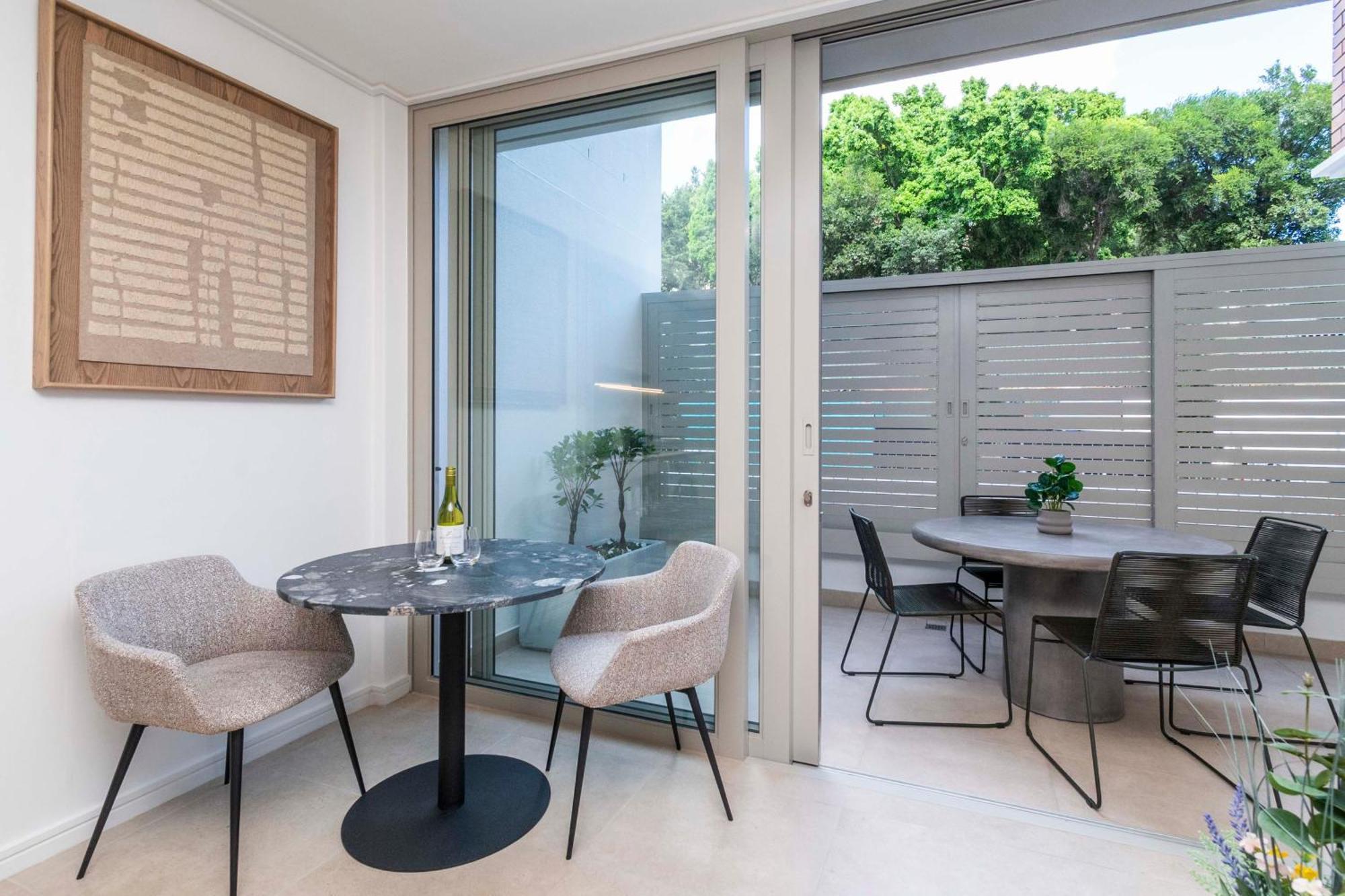 Luxury At The Braemar, Point