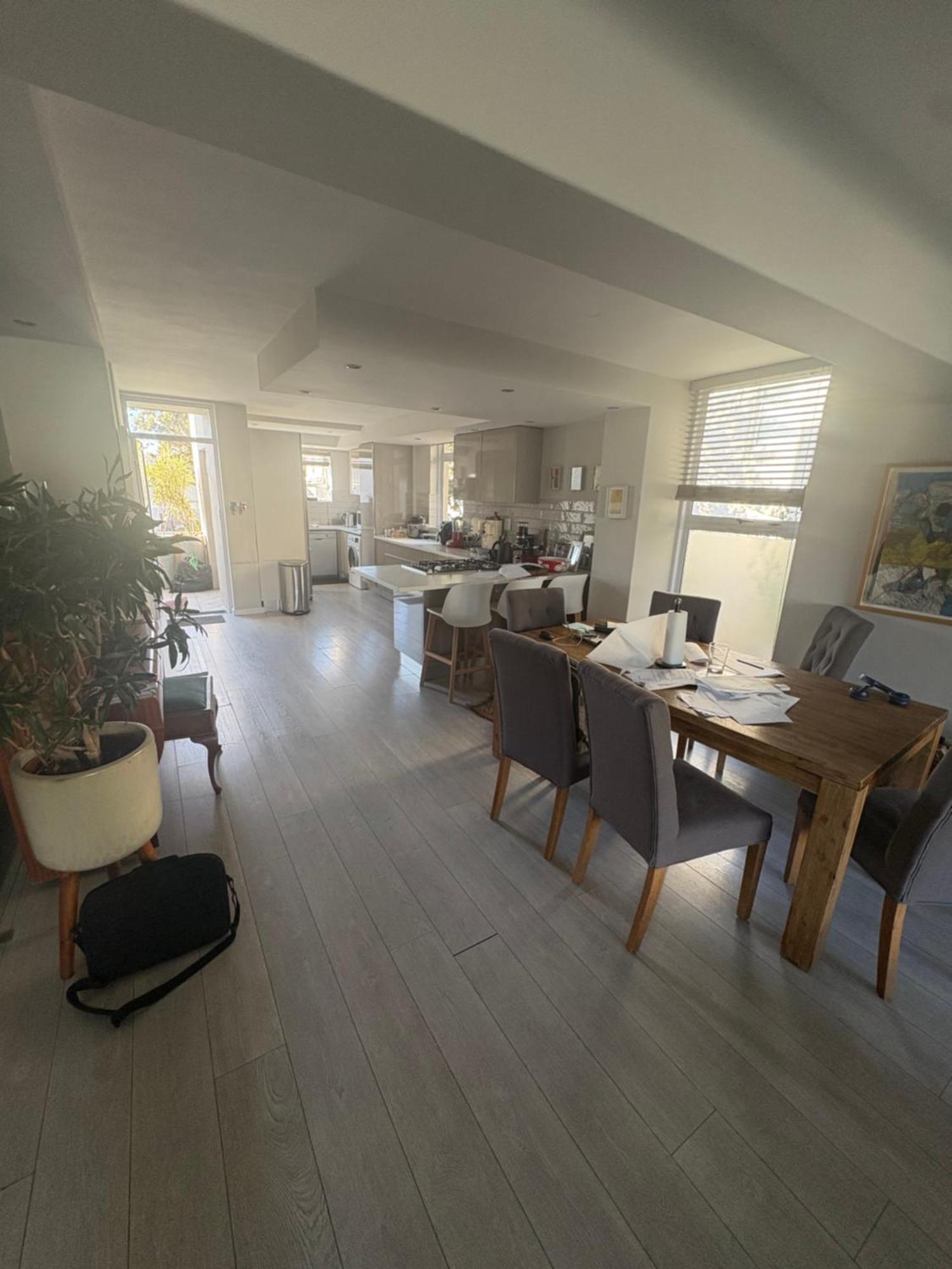 Secure Estate With 24 Hour Surveillance *