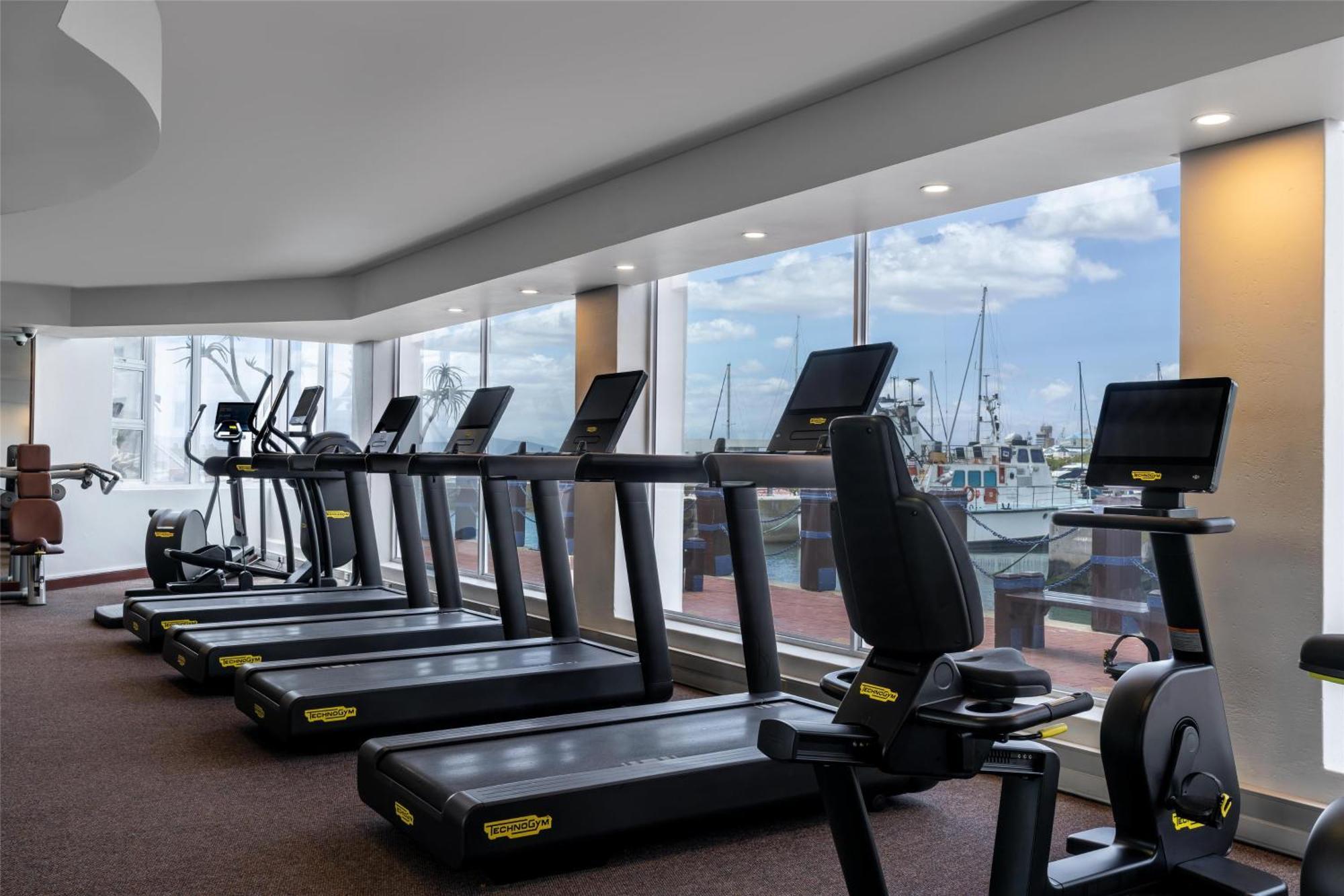 Radisson Collection Hotel, Waterfront Hotel 5*