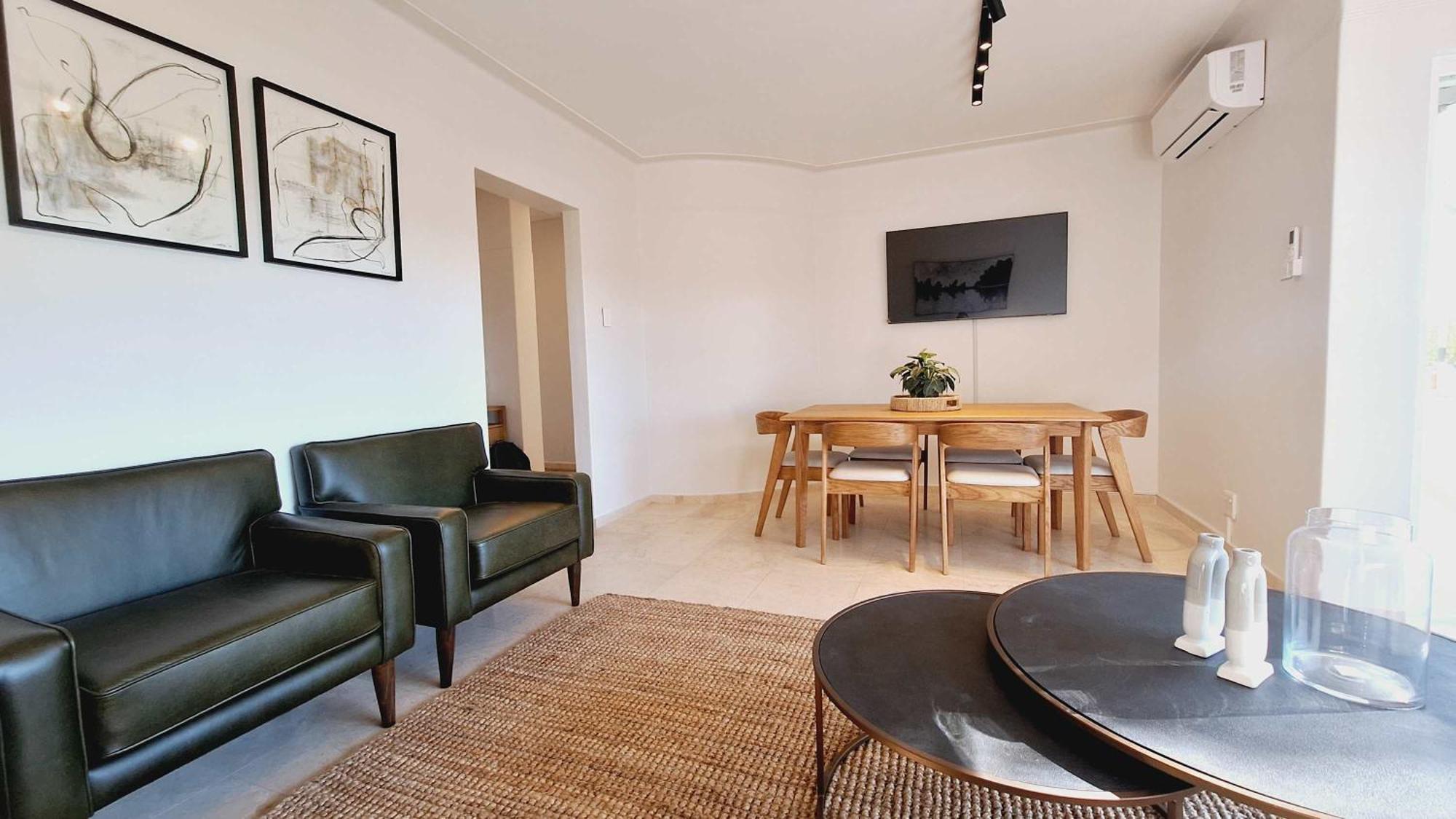 Ventnor House *