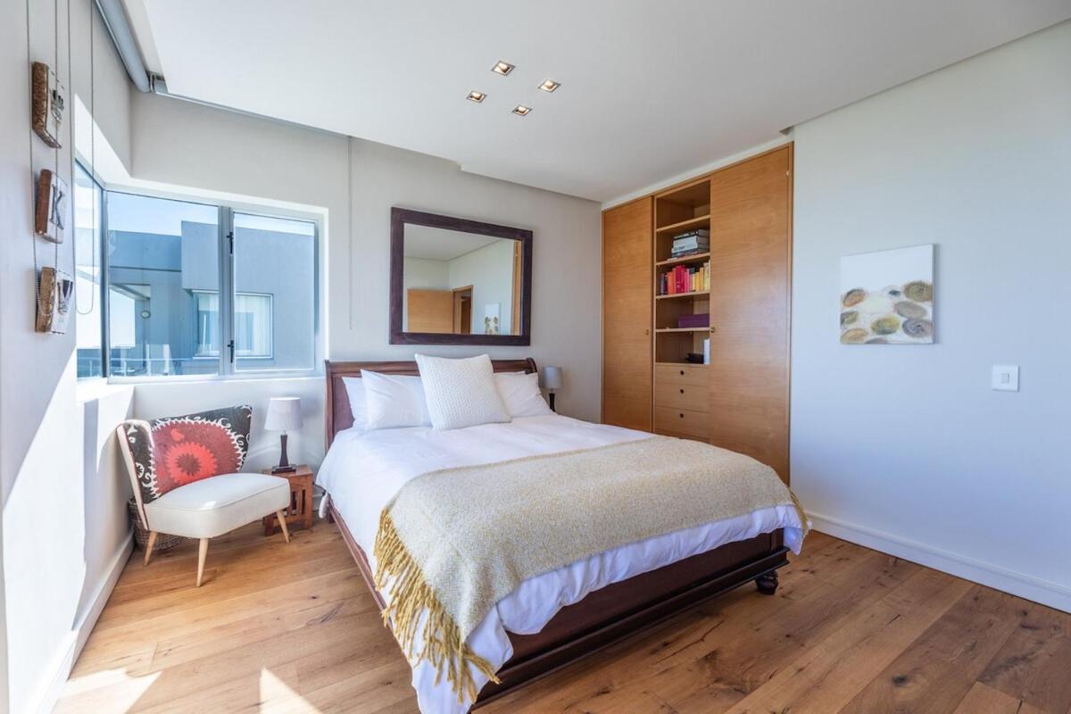 Dolphin View House Cape Town