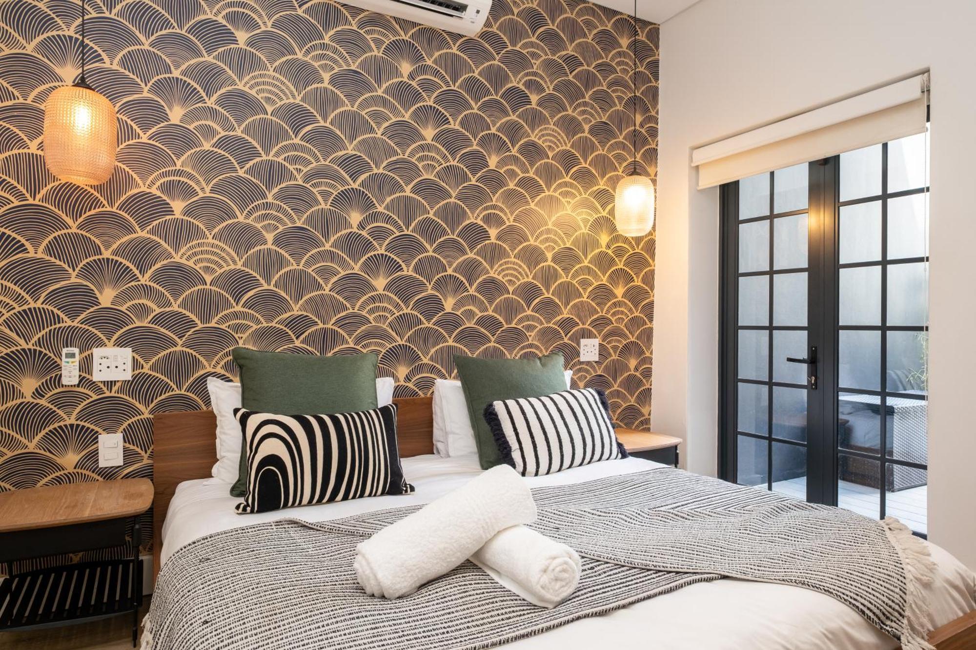 Two-bedroom With Hot Tub In De Waterkant *