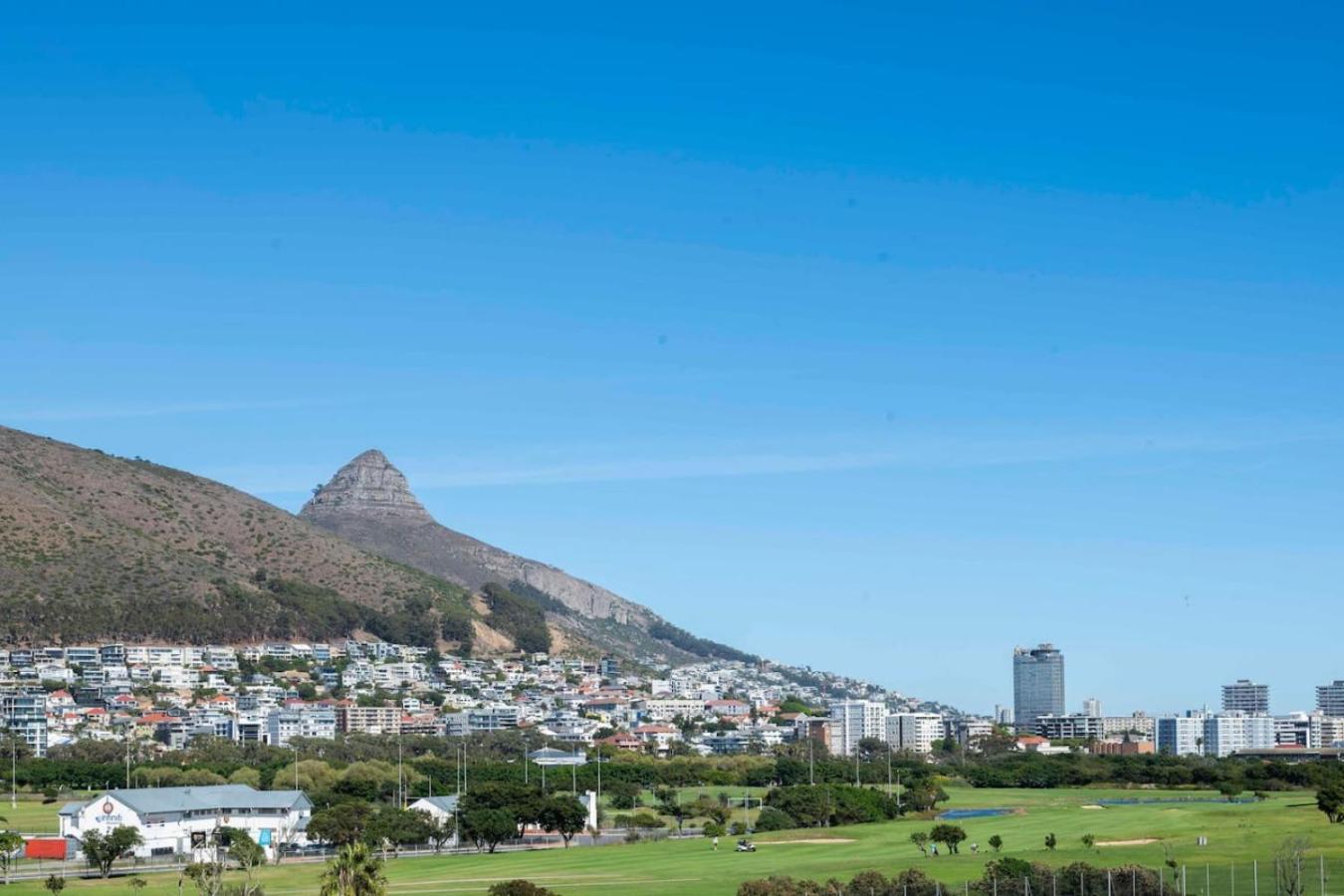 King Bed Sea Views Promenade Fast Wifi * Cape Town
