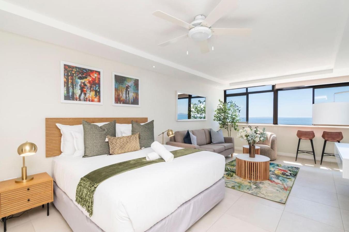 Apartment W King Bed Sea Views Promenade Cape Town