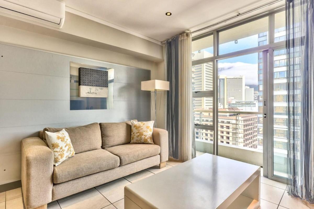 Cosy In The Cbd Close To V&a W Pool&parking