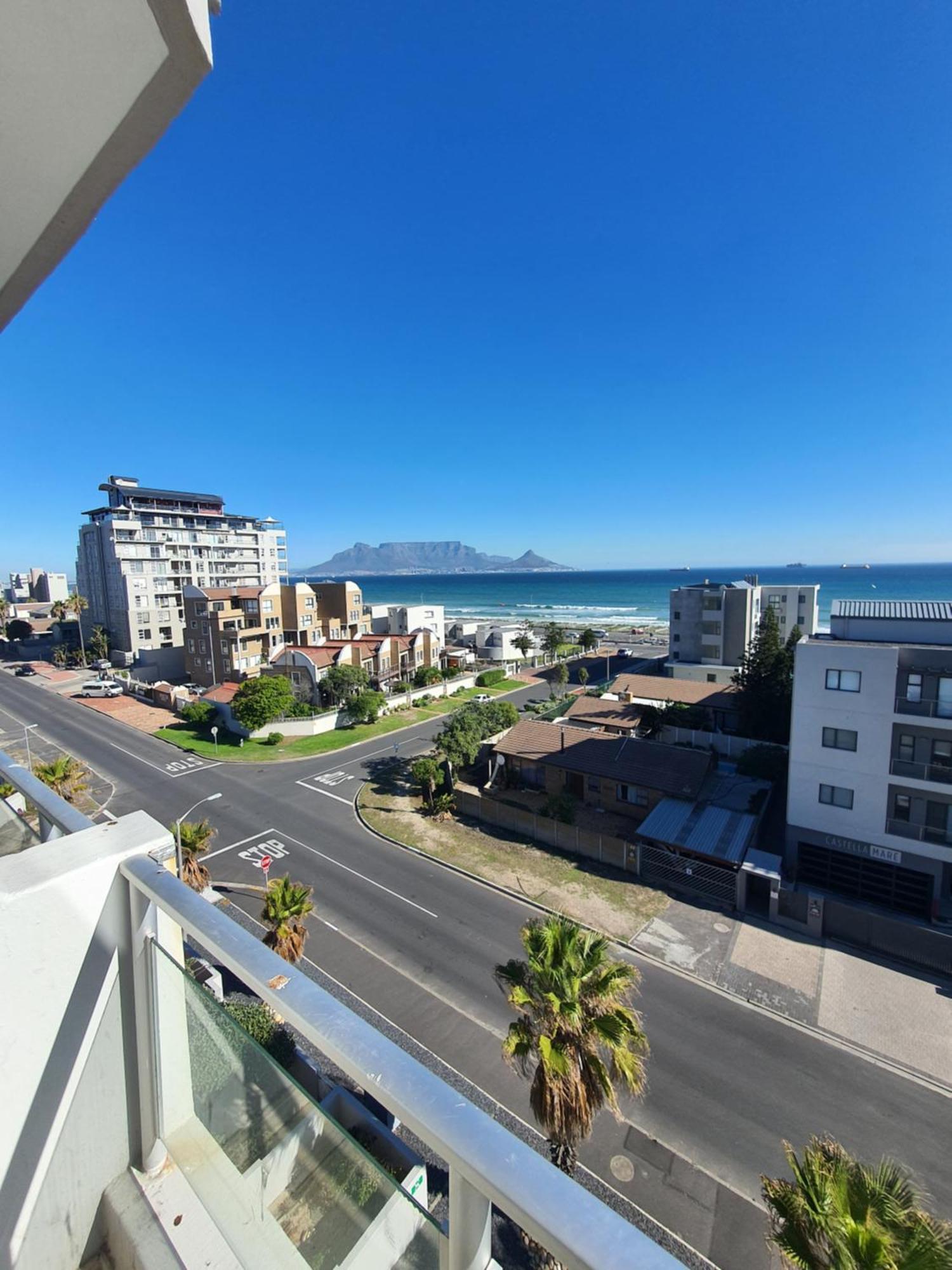 Apartment Mountain And Oceanview At Blouberg *