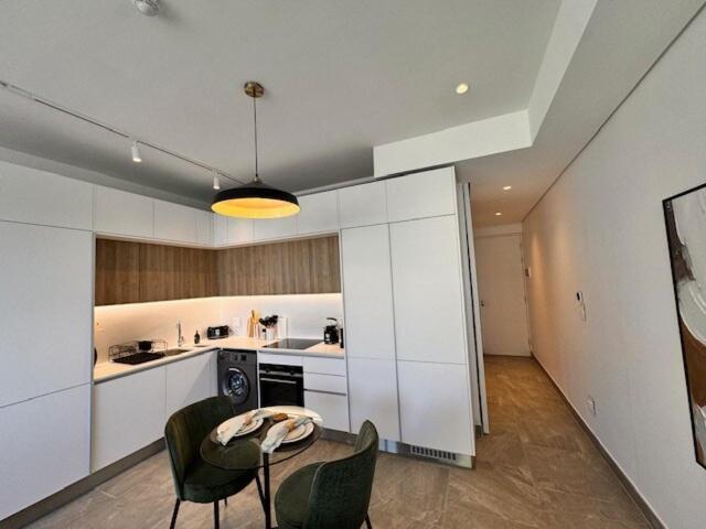 Luxury At The Rubik Apartment *