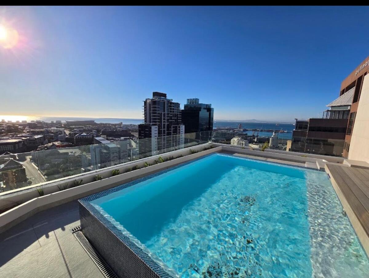 Apartment Luxury At The Rubik Cape Town
