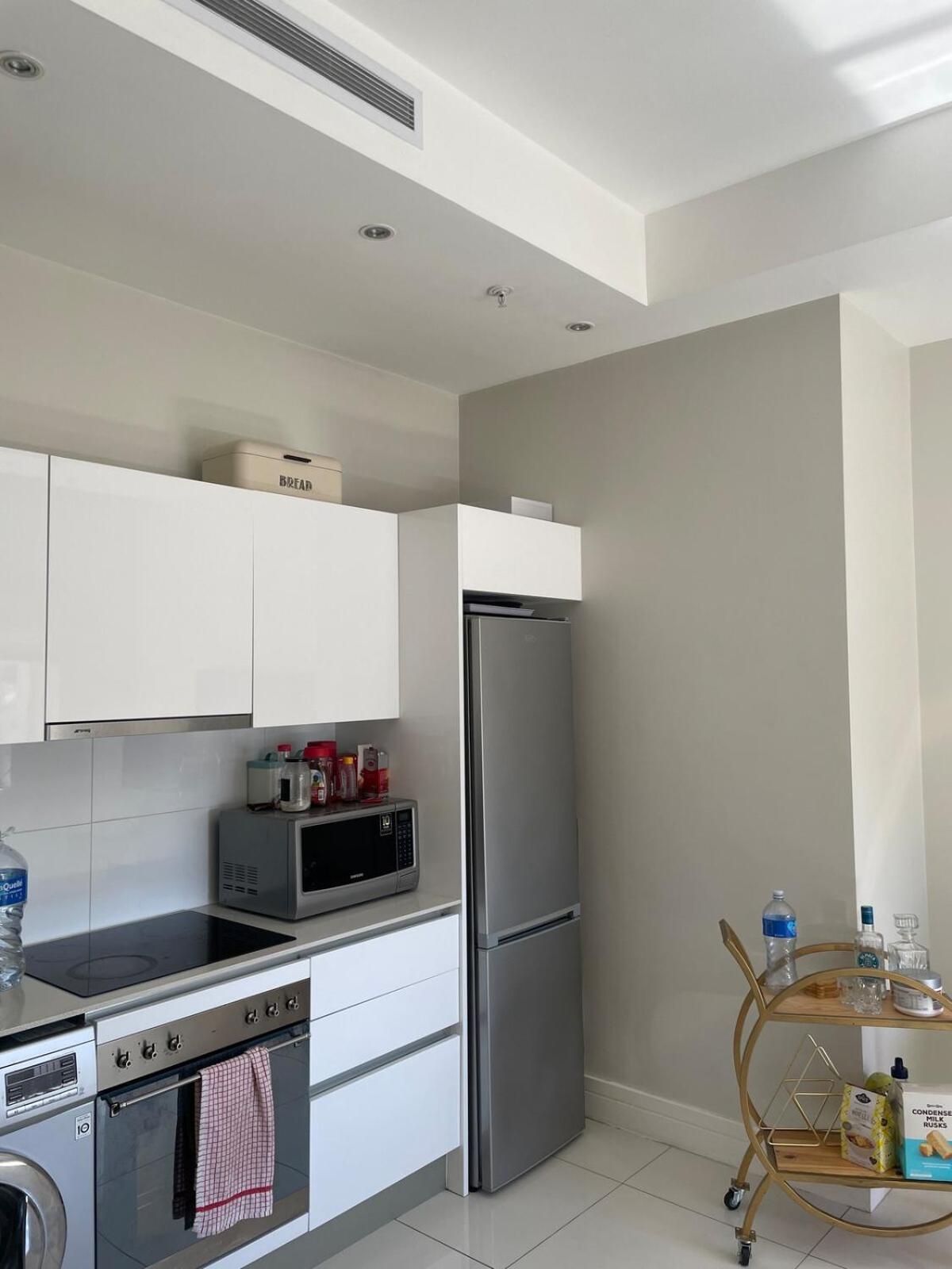 Stunning 1bedroom With Mountain Views *