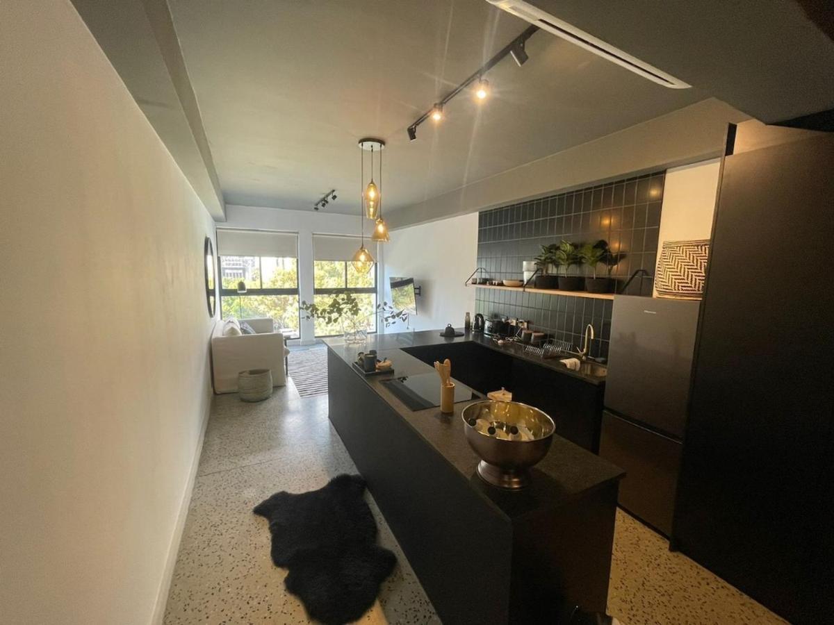 The Duke - Prime Location & Table Mountain Views