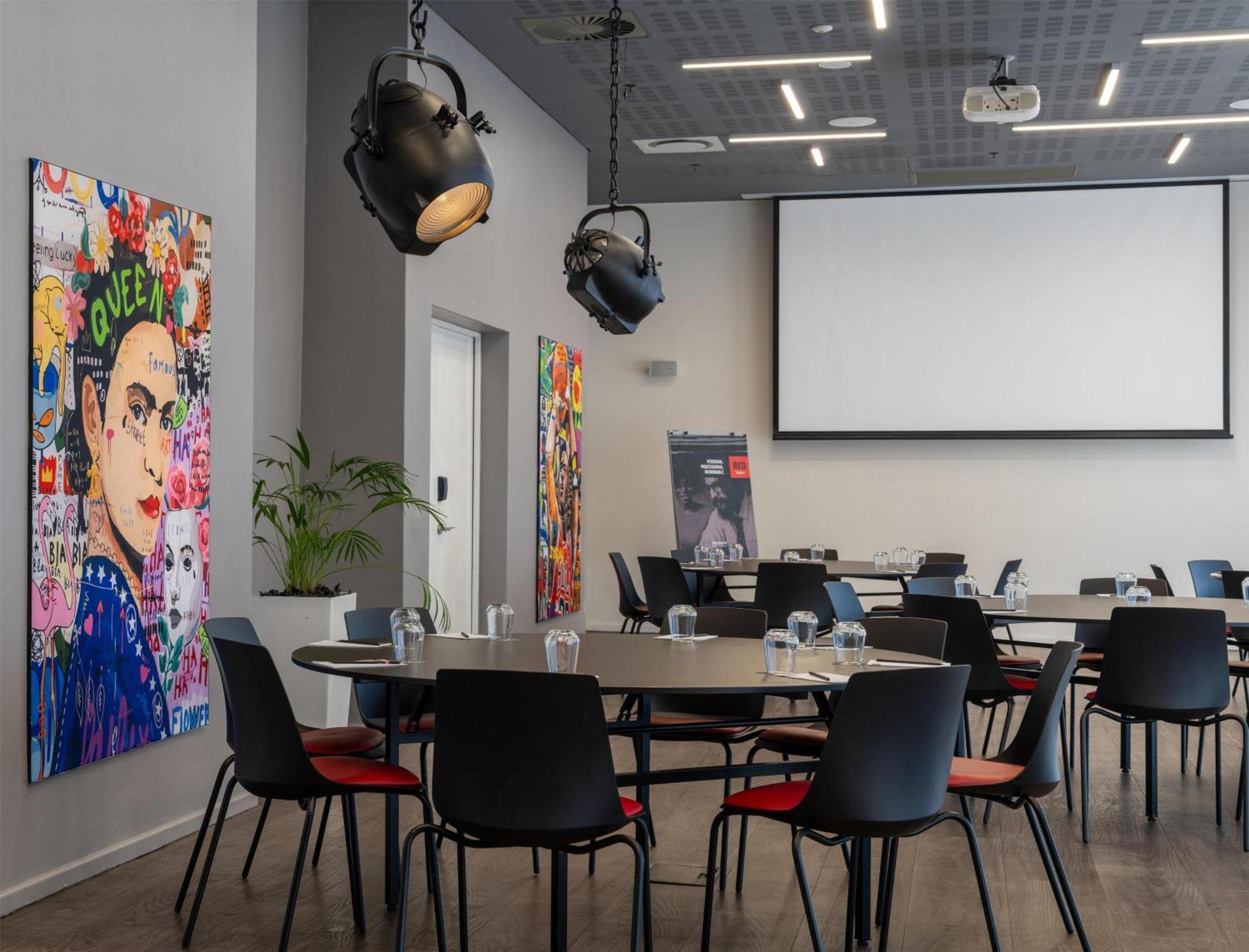 Radisson Red V&a Waterfront 3* Cape Town