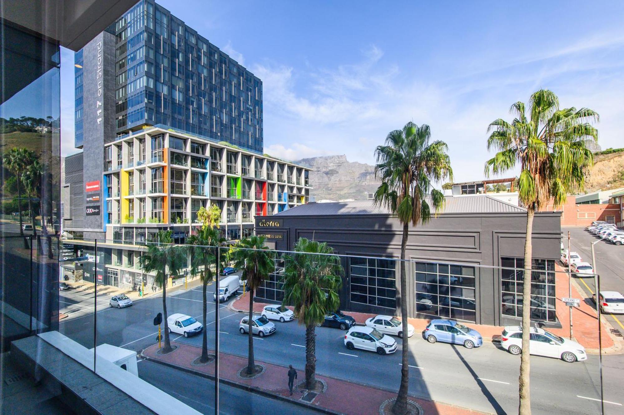 Aparthotel The Capital Mirage 5*