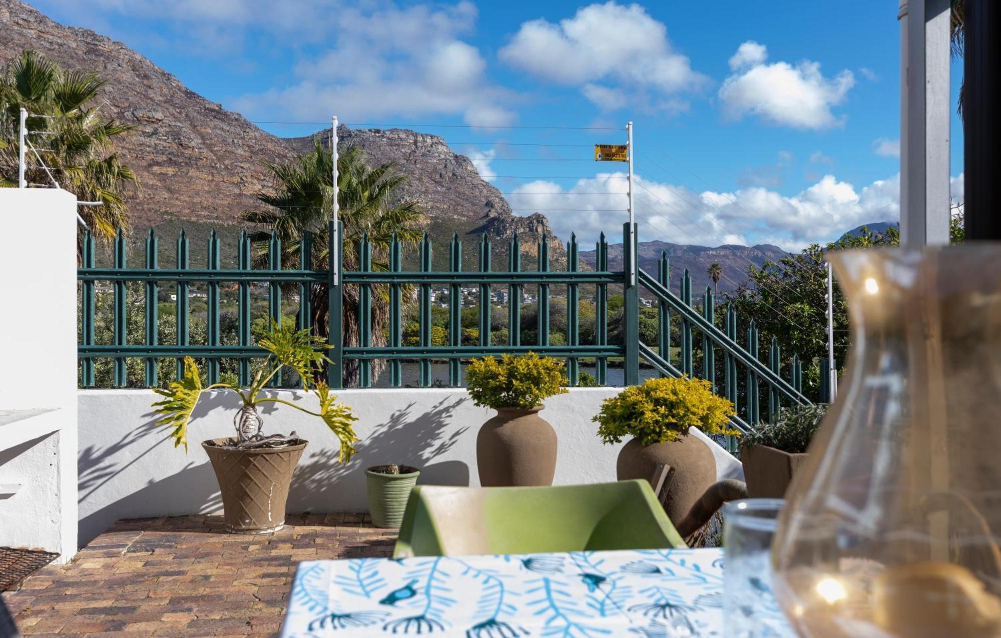 Vlei Cove Apartment *
