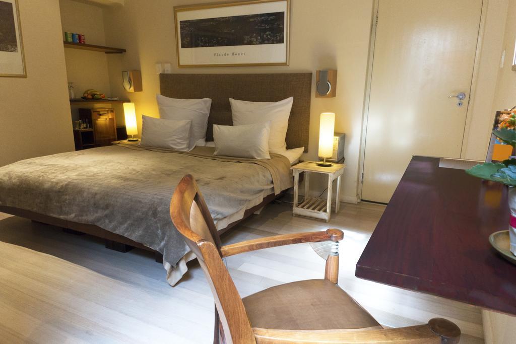 Guest house Rosedene - 24h Solar With Pool And Garden 4*