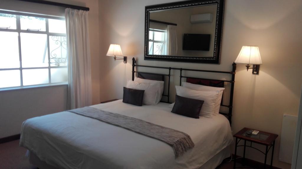 Sundown Manor Bed & Breakfast Cape Town
