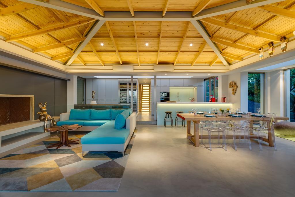 Bungalow 52 *