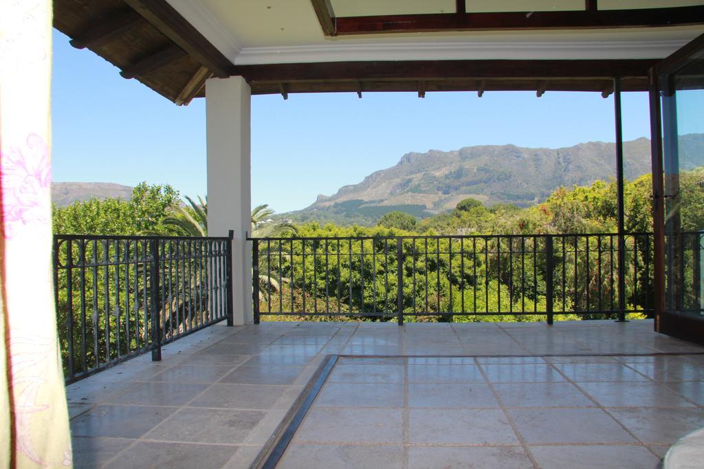Alphen Drive Apartments Cape Town