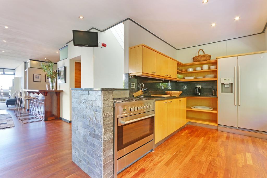Aqua By Totalstay * Cape Town