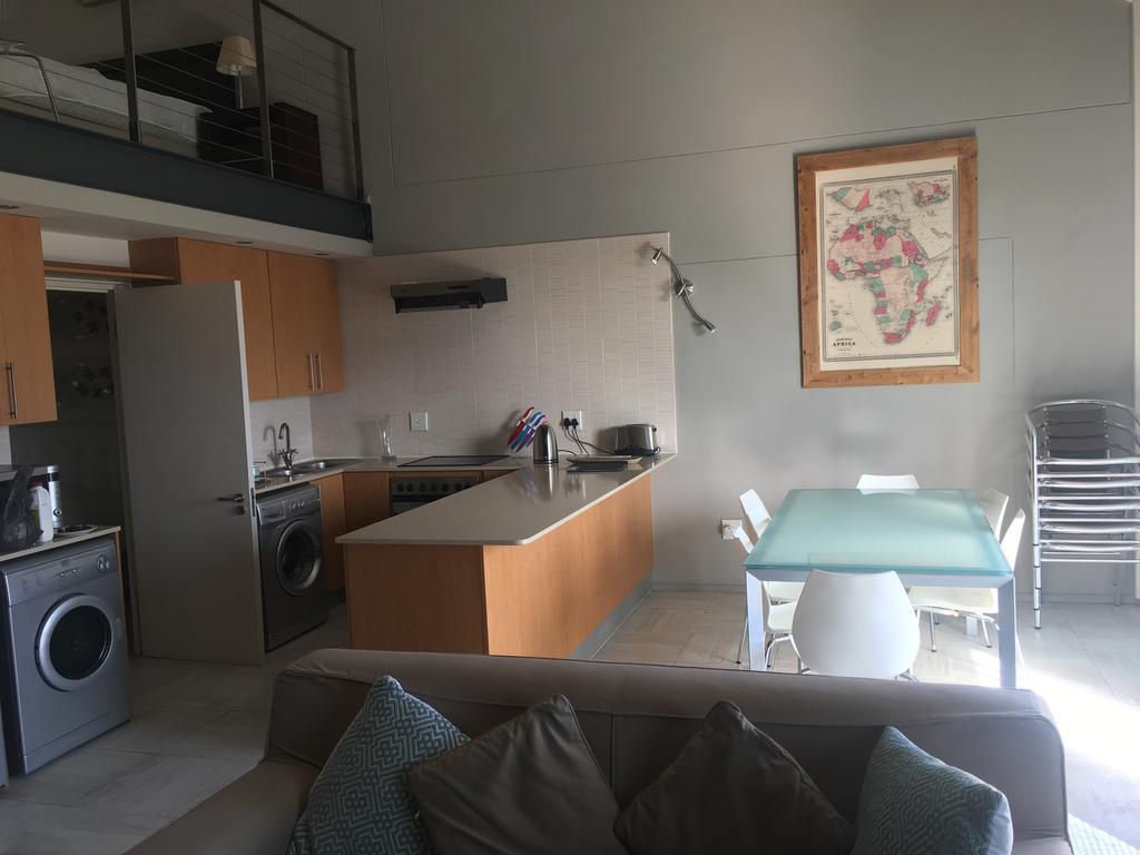 Apartment St Johns Plazza