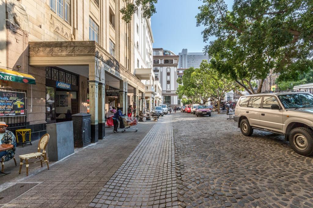 Apartment Market House-central-wifi-convenient Cape Town