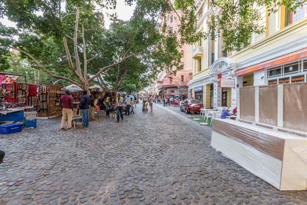 Market House-central-wifi-convenient * Cape Town