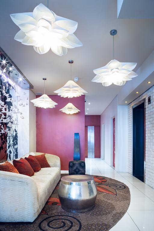 Townhouse 4*
