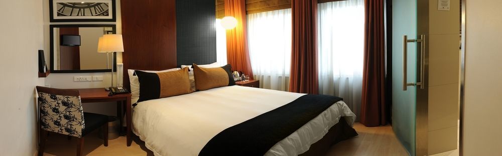 Hotel Townhouse 4*
