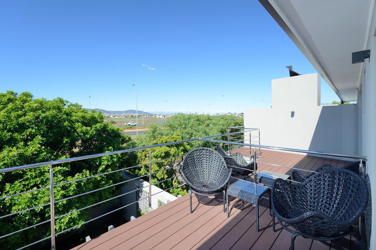 Guest house Grand Blue D Cape Town
