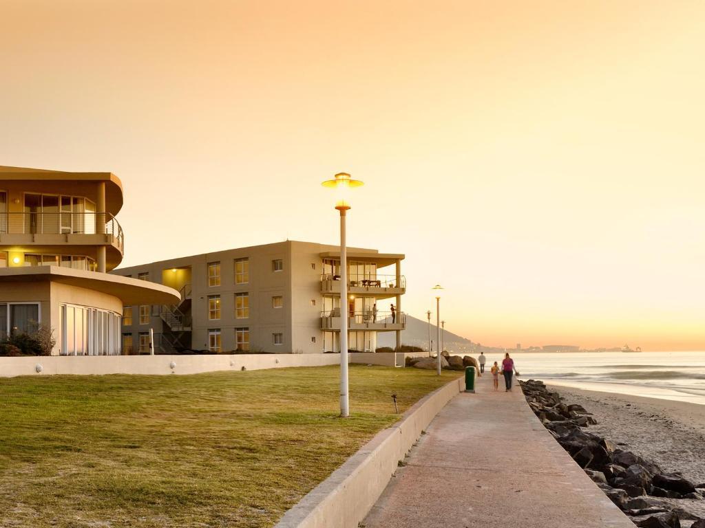 Sunstays Lagoon Beach Apartments Cape Town