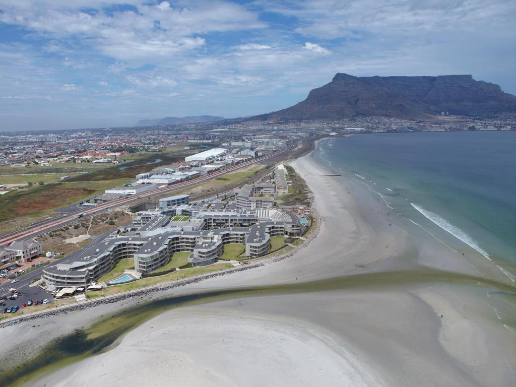 Sunstays Lagoon Beach Apartments * Cape Town