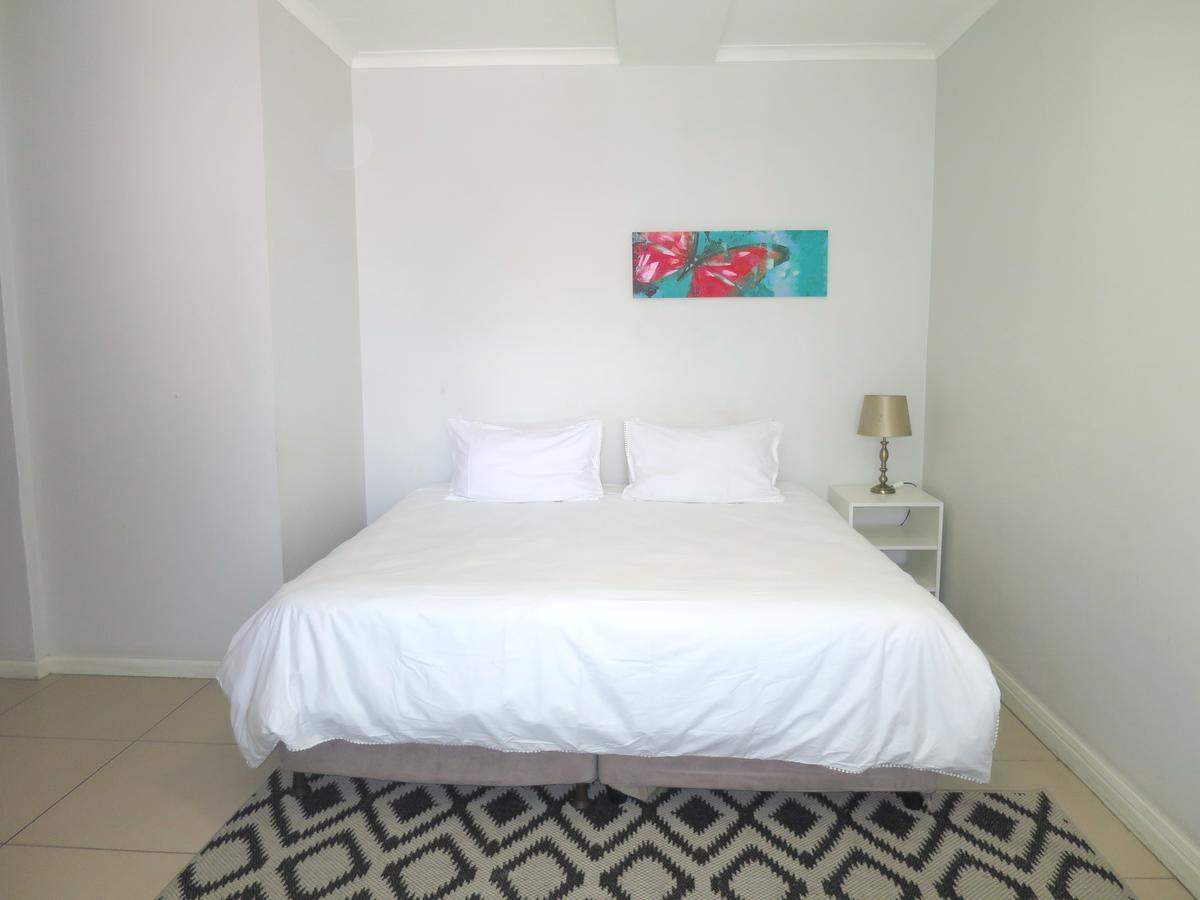 Sea Point Hotel