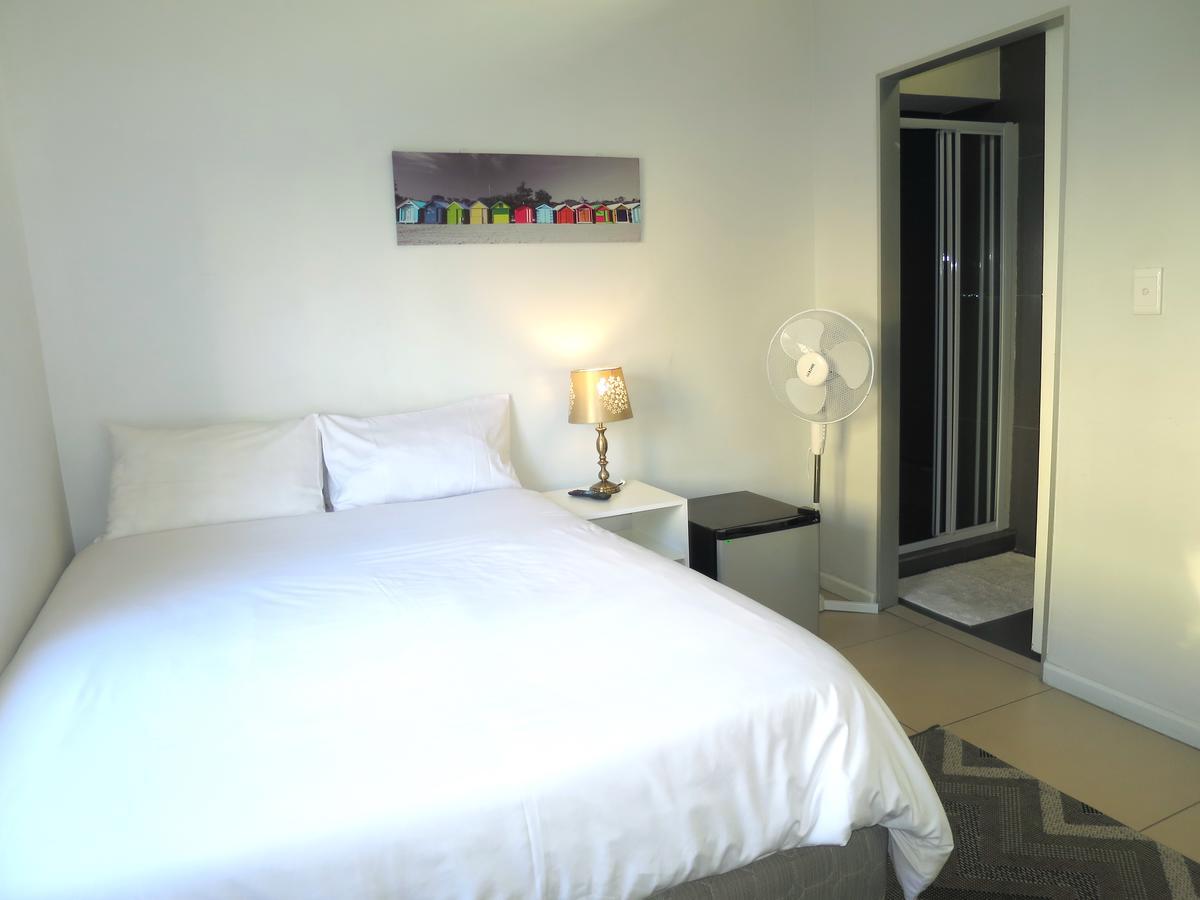 Sea Point 2* Cape Town