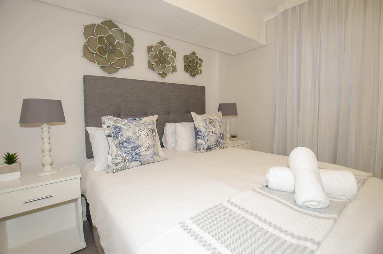 Waters Edge Luxury Apartment *
