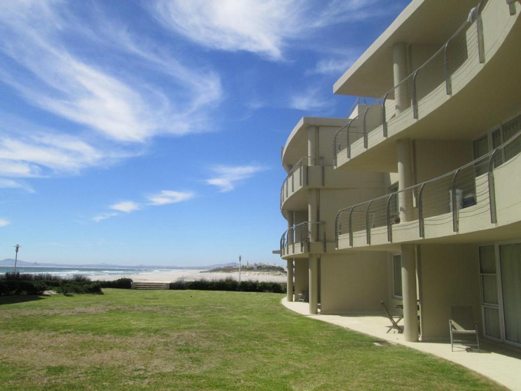 Sunstays Lagoon Beach Apartments * Cape Town