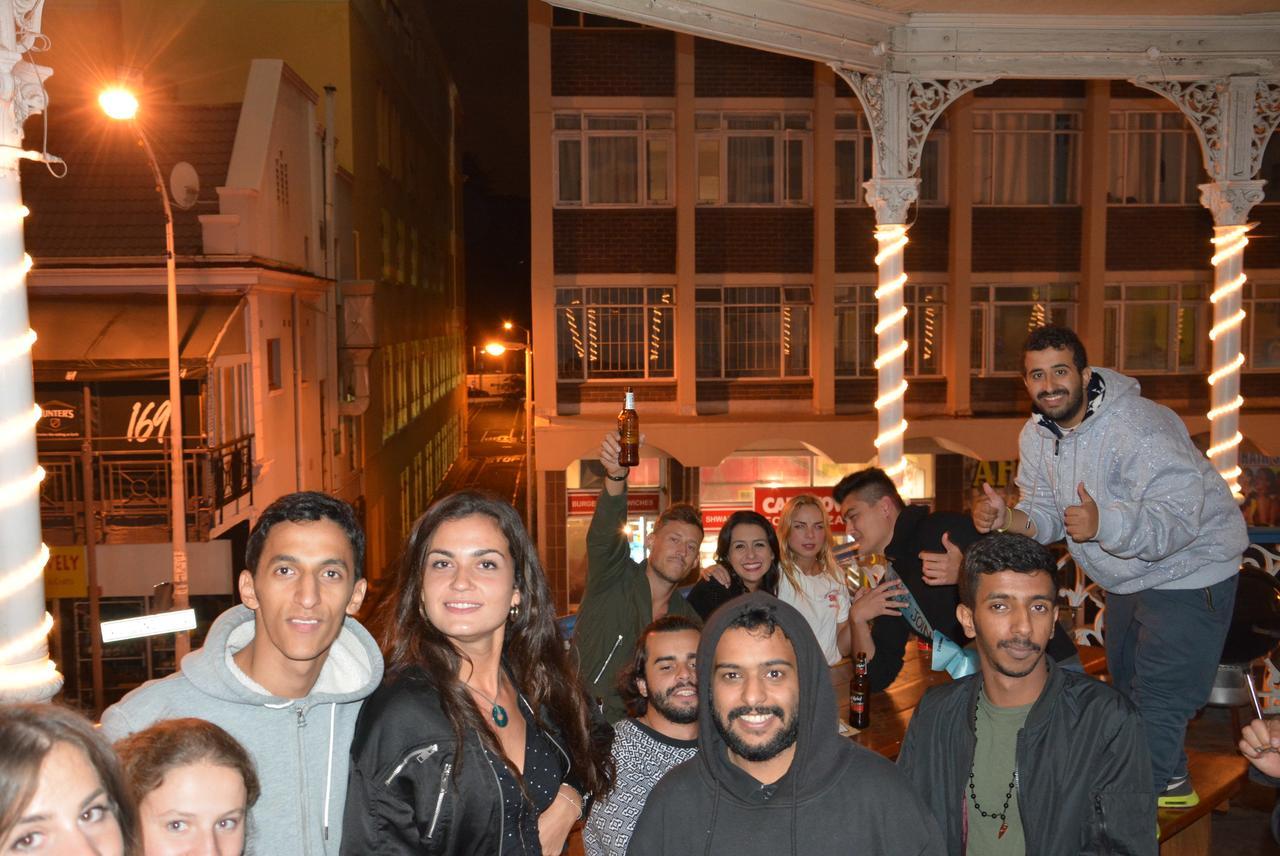Urban Hive Backpackers * Cape Town