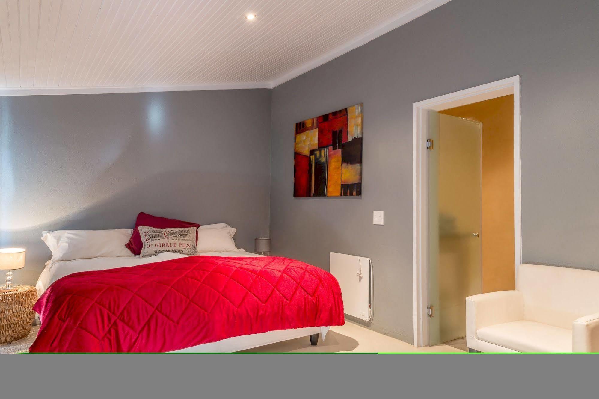 Colourful Manor Cape Town