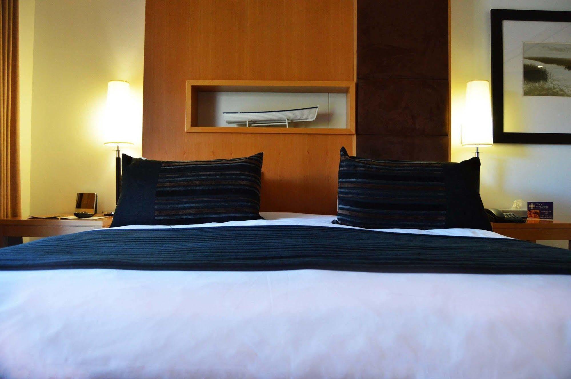 Island Club & Aparthotel 4*