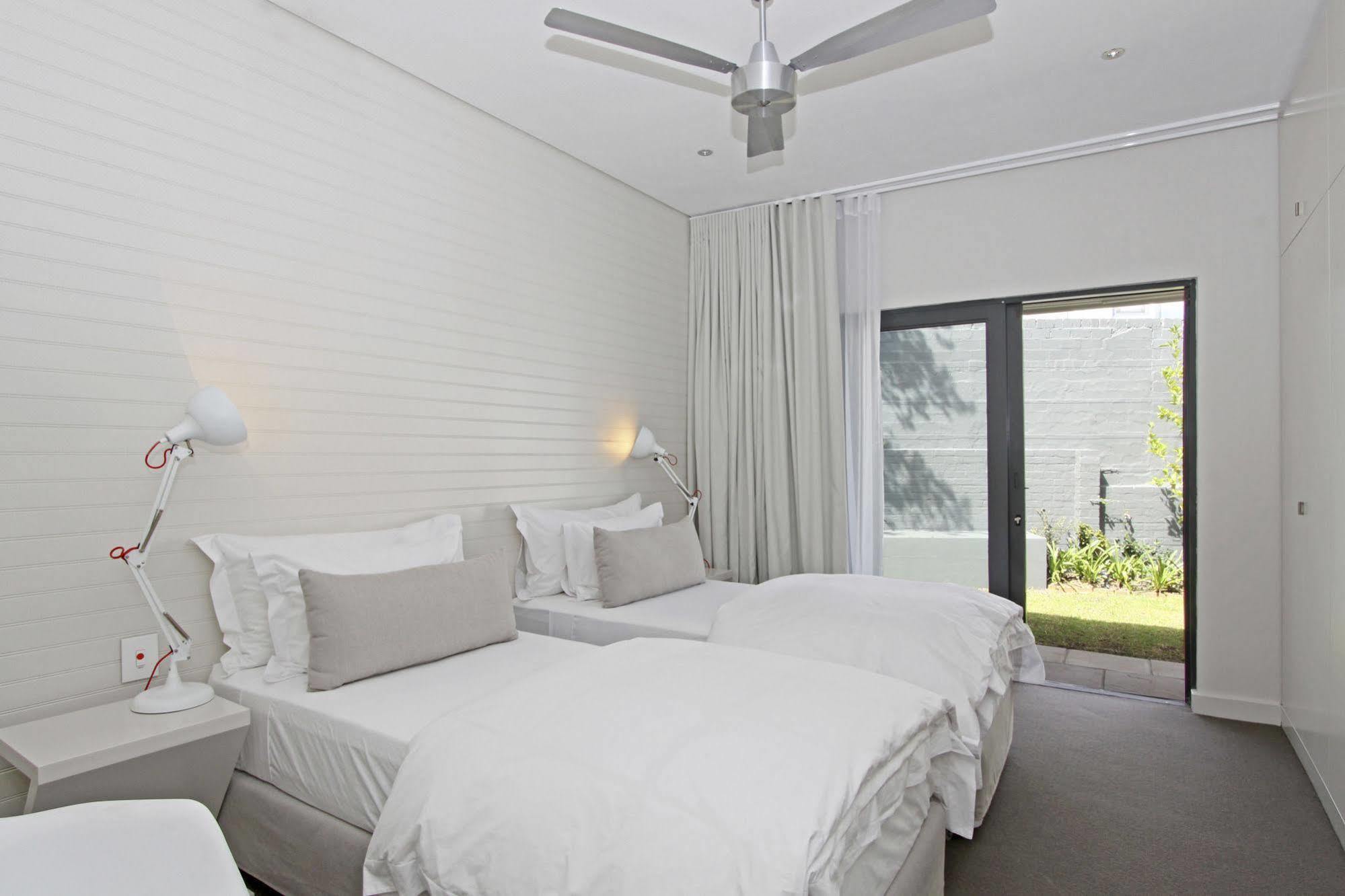 Apartment Lavaya Cape Town