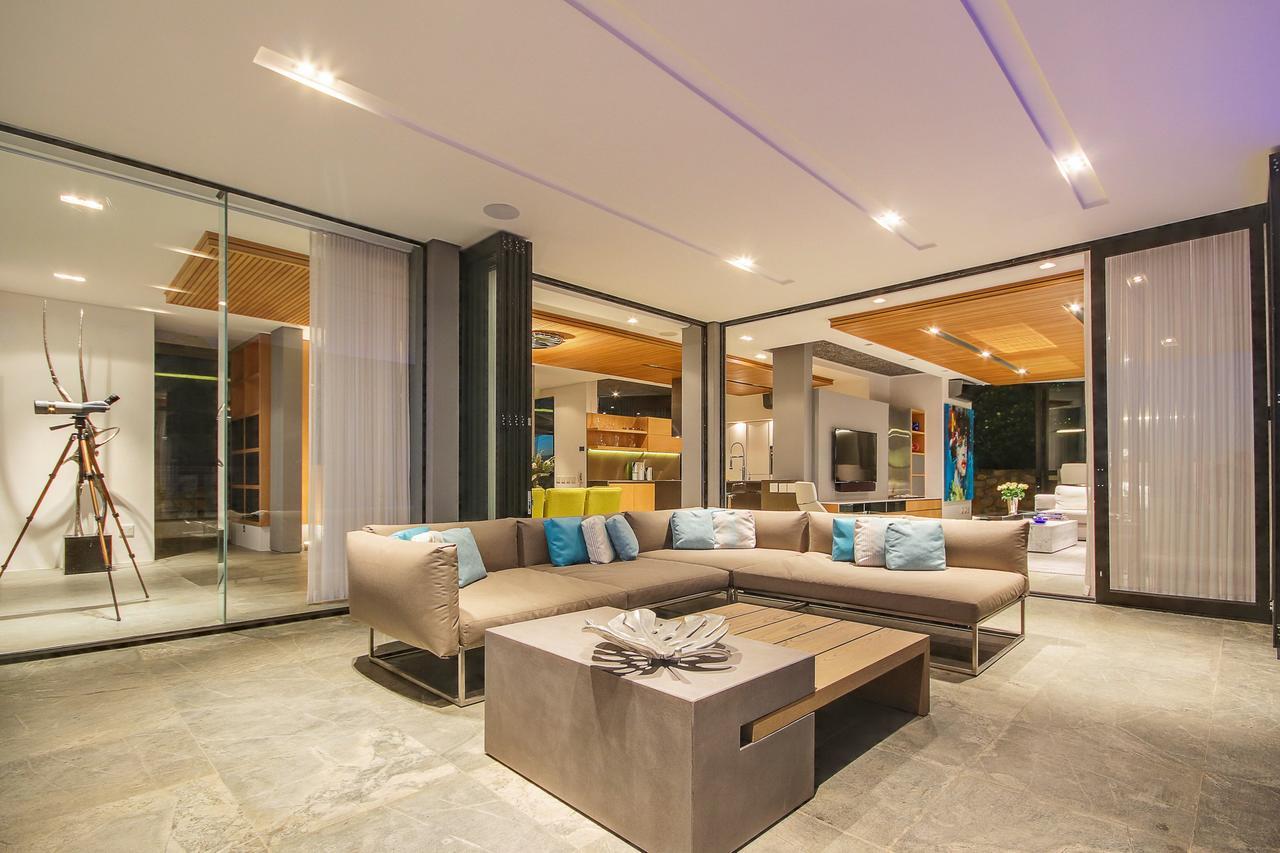 Geneva House Villa