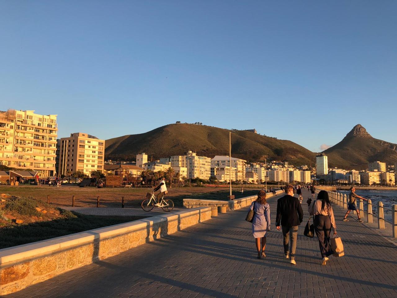 Sea Point 2* Cape Town